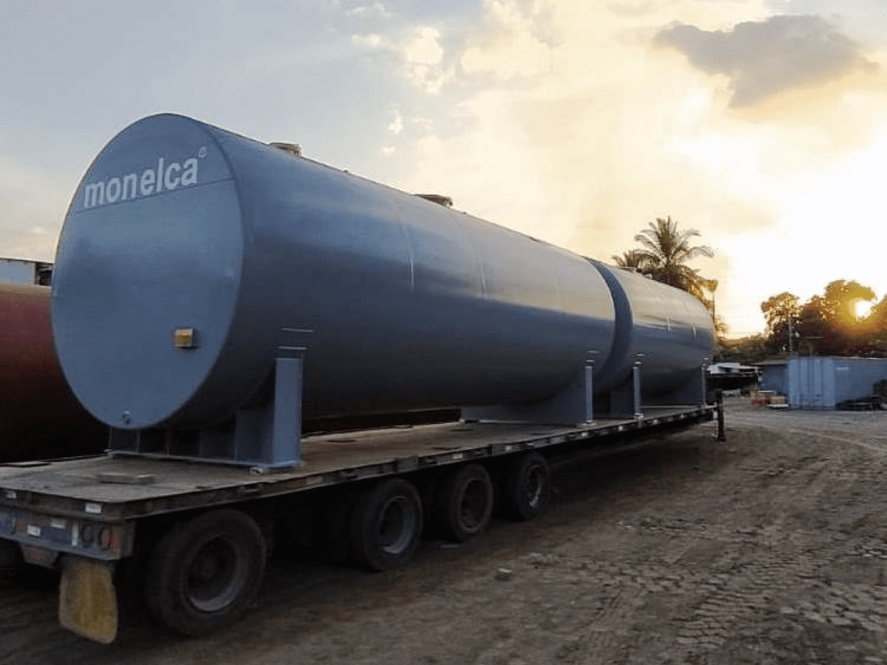 TANQUES HORIZONTALES SOBRE BASES