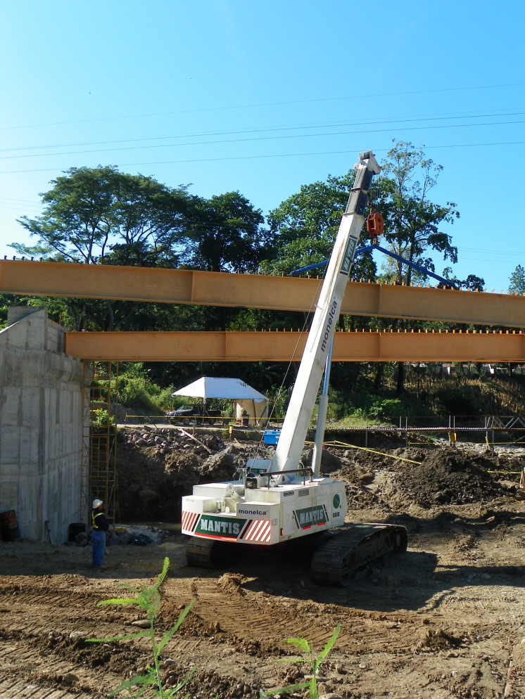 Pasarelas y puentes